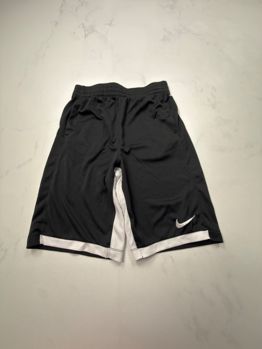 Nike Athletic Shorts Black White 2010s Sporty - Boys XL
